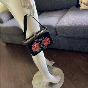 Vintage roses needlepoint box purse